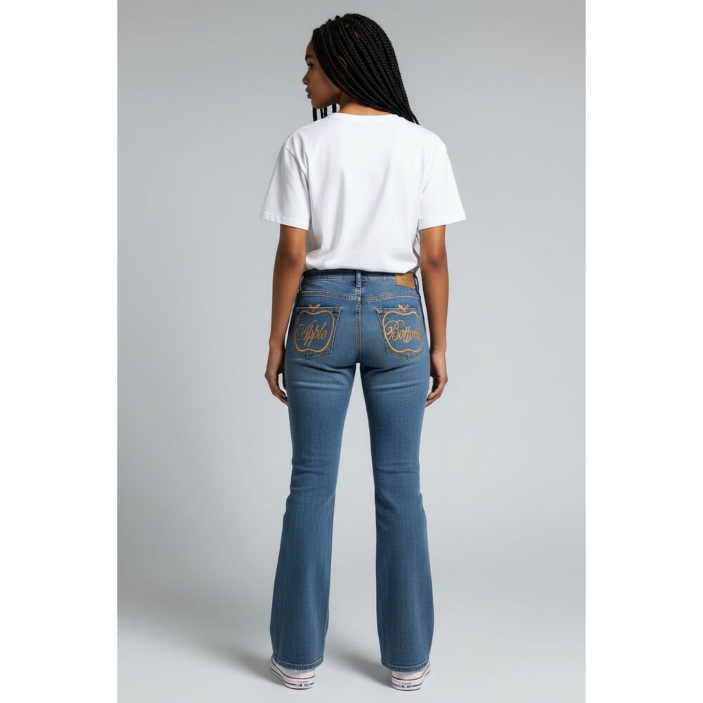 Apple Bottoms Women's Y2K Blue Denim Jeans Size 27 Bootcut Medium Wash